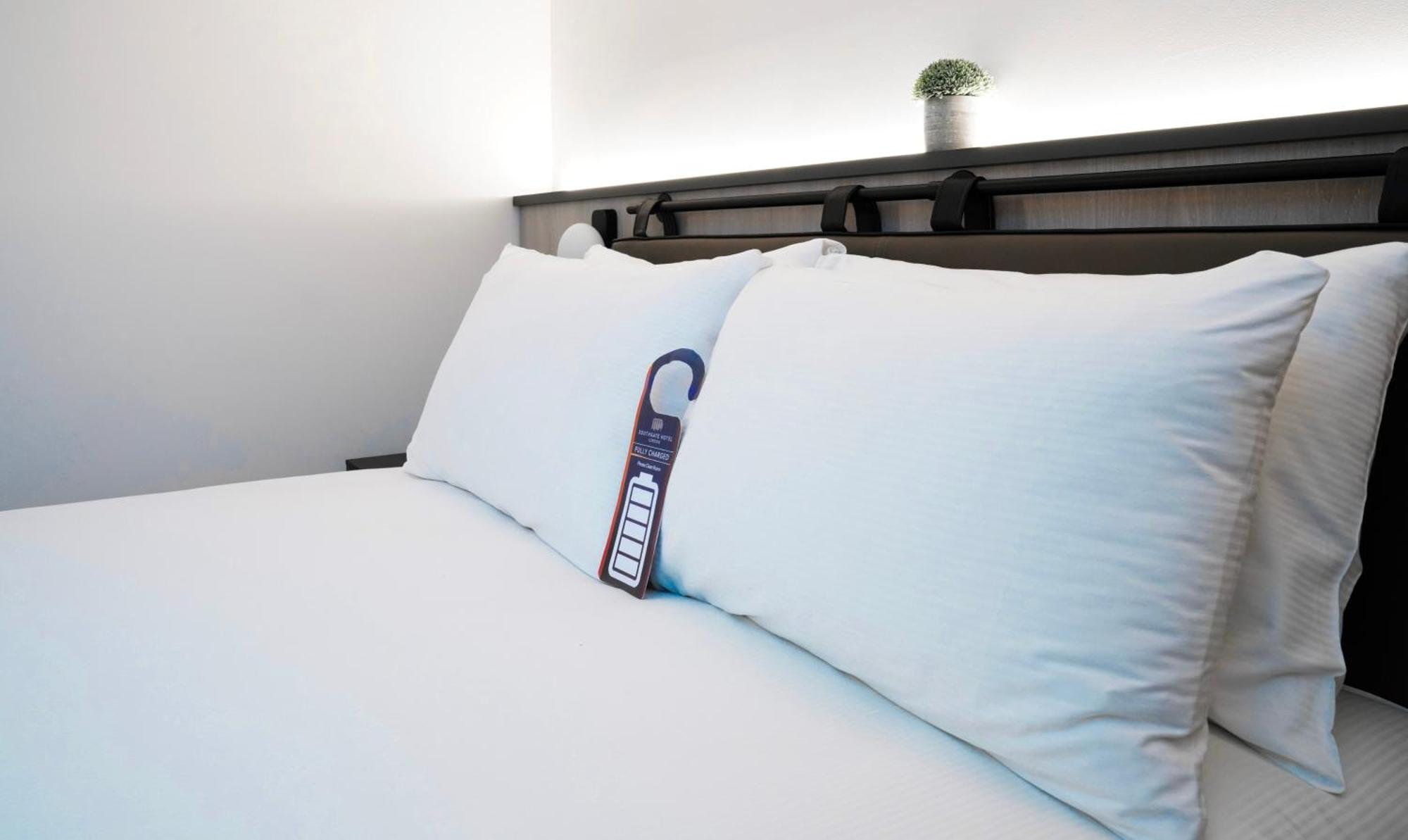 Southgate Hotel London East Barnet ภายนอก รูปภาพ