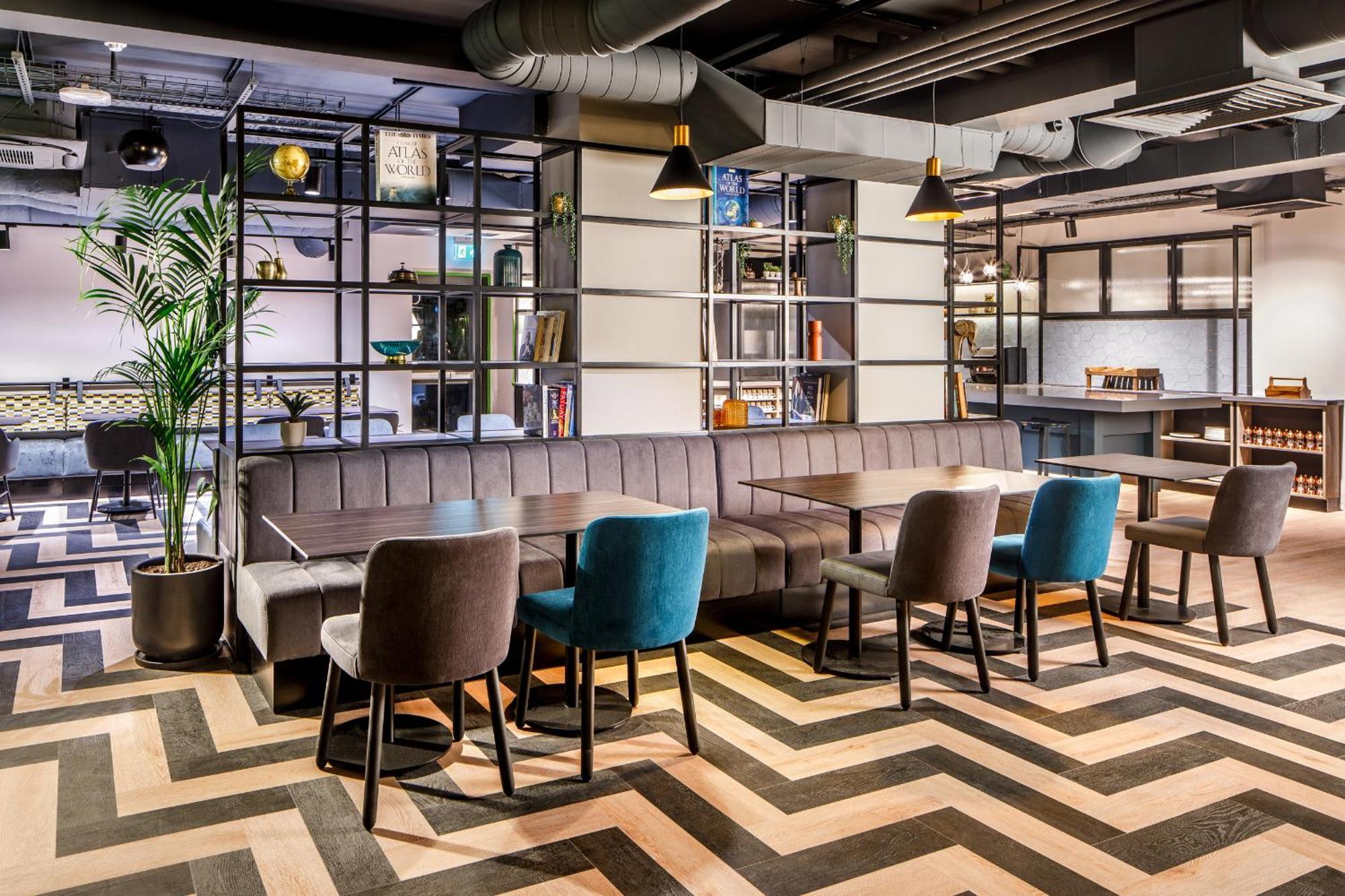 Southgate Hotel London East Barnet ภายนอก รูปภาพ