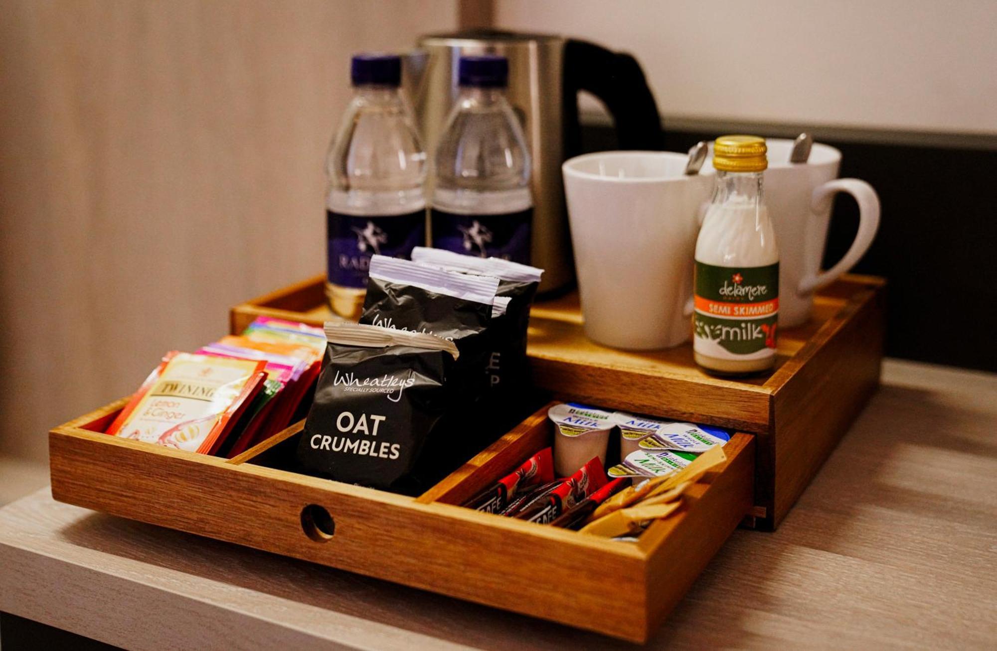 Southgate Hotel London East Barnet ภายนอก รูปภาพ